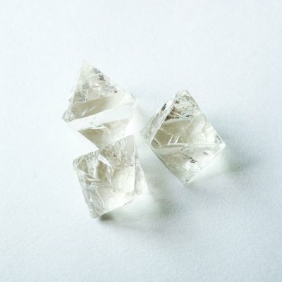 人工蛍石（紫色・ピンク色蛍光）SS