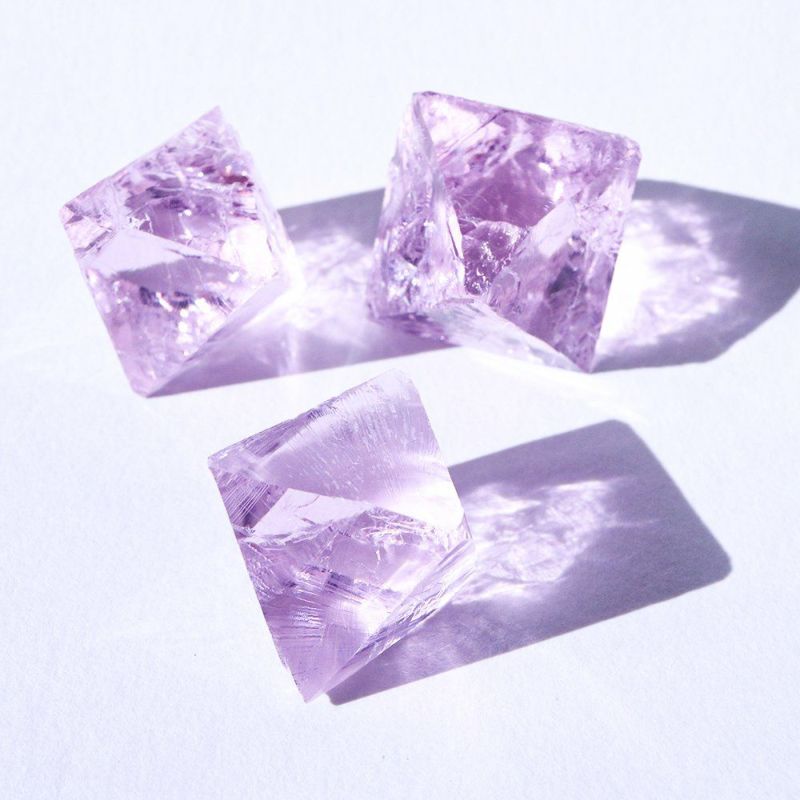 人工蛍石（カラーチェンジ） M | ウサギノネドコ