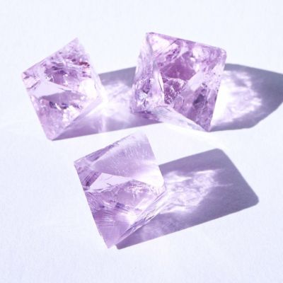 八面体 蛍石（ブルー系） | ウサギノネドコ