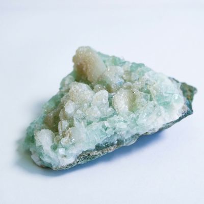 白鉛鉱 / 重晶石 / 方鉛鉱 | ウサギノネドコ