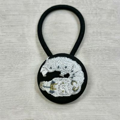 【むしめづ】おかいこさま刺繍ヘアゴム